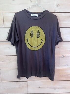 DAYDREAMER Buti Happy Tee Smiley Face T-Shirt sz M